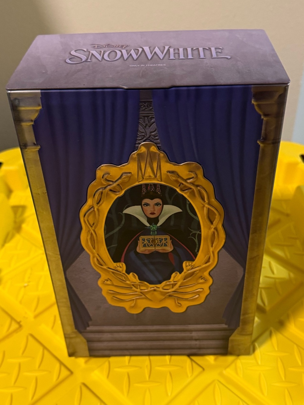 Disney Snow White cinemark Popcorn Bucket